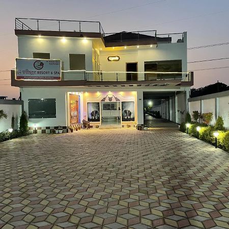 Sumedha G Village Resort And Spa Raiwala Екстер'єр фото