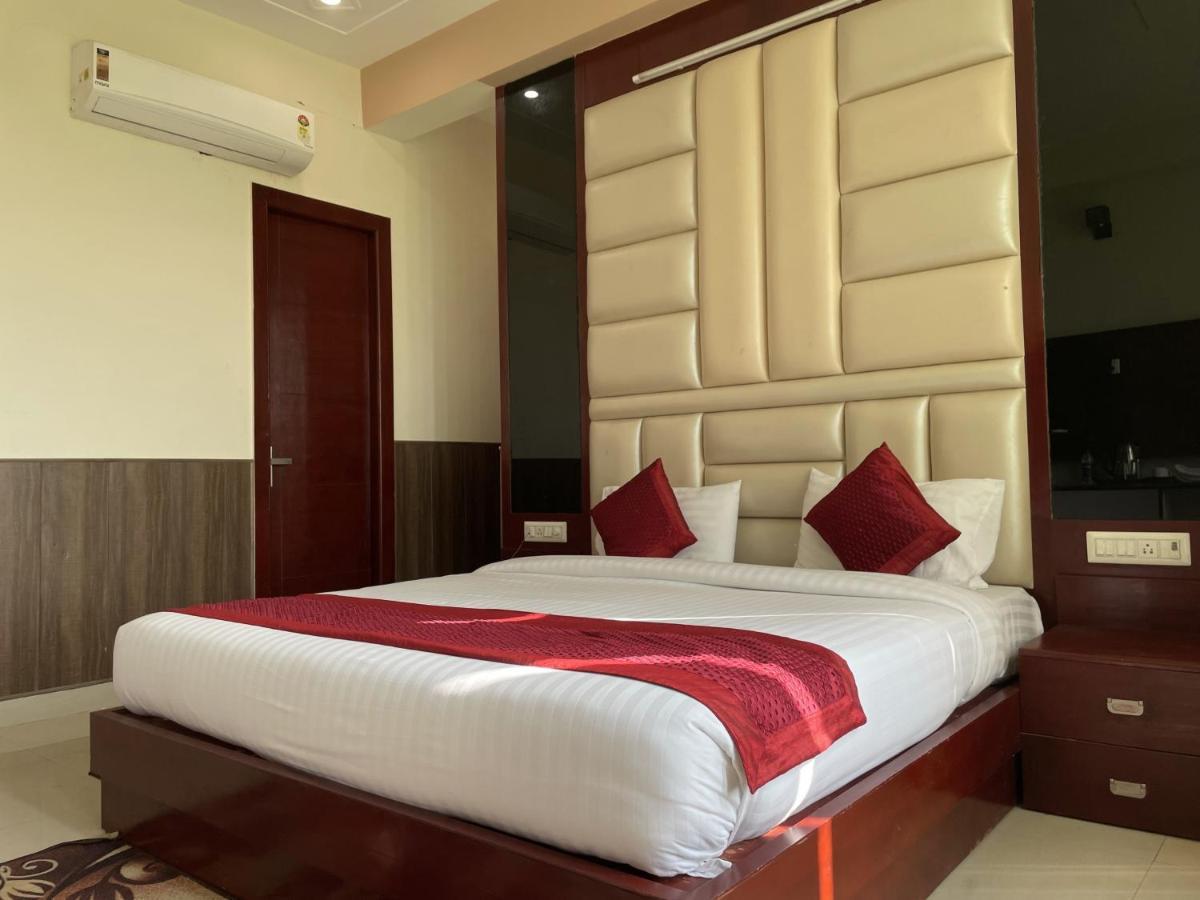 Sumedha G Village Resort And Spa Raiwala Екстер'єр фото