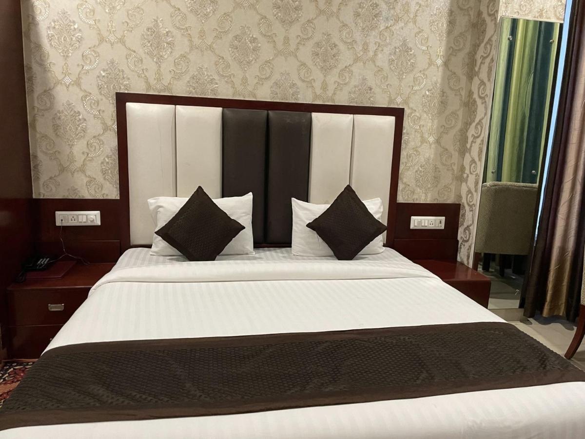 Sumedha G Village Resort And Spa Raiwala Екстер'єр фото