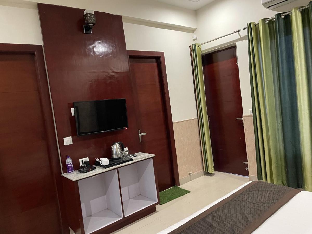 Sumedha G Village Resort And Spa Raiwala Екстер'єр фото